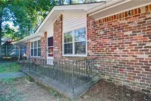 1299 McLendon Dr, Decatur, GA 30033 - Photo 3