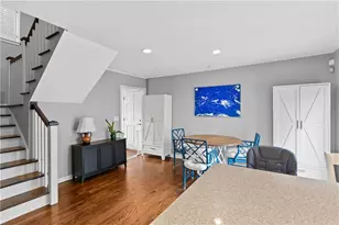 1055 Club Pl NE, Atlanta, GA 30319 - Photo 17