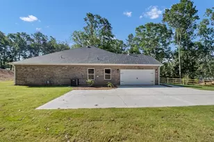5372 Tuscany Dr, Douglasville, GA 30135 - Photo 3