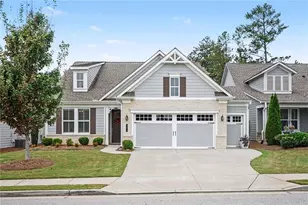 188 Chatuge Dr, Hoschton, GA 30548 - Photo 1