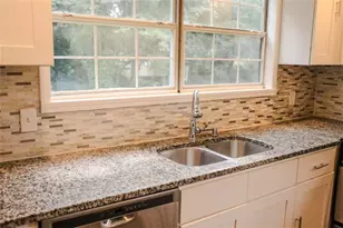 1375 Richland Rd, Atlanta, GA 30310 - Photo 11