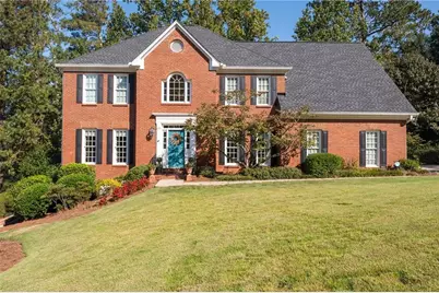 862 Chestnut Lake Drive NE, Marietta, GA 30068 - Photo 1