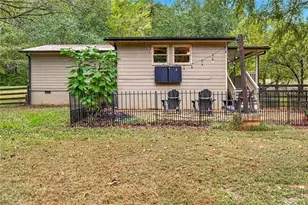 698 Spring Place Rd NE, White, GA 30184 - Photo 19