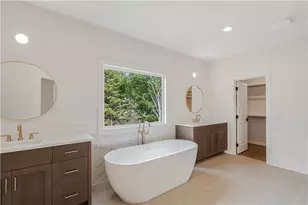 10015 Ruppel Ln, Johns Creek, GA 30005 - Photo 5