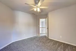 980 Laurel Springs Ln SW, Marietta, GA 30064 - Photo 33
