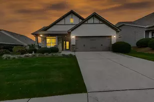 601 Hemlock Trail, Canton, GA 30114 - Photo 3