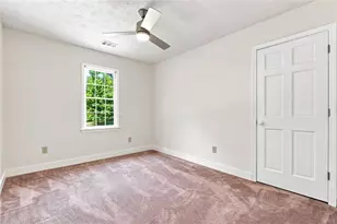 1494 Oak Springs Dr, Marietta, GA 30066 - Photo 23