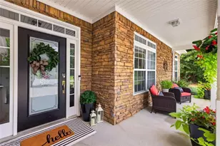 135 Clear Spring Ln, Oxford, GA 30054 - Photo 3