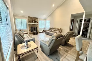 4579 Glenforest Dr NE, Roswell, GA 30075 - Photo 21