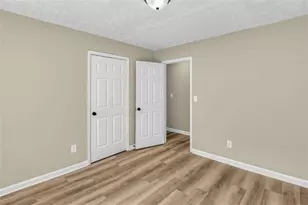 215 Pinehurst Dr, Stockbridge, GA 30281 - Photo 17