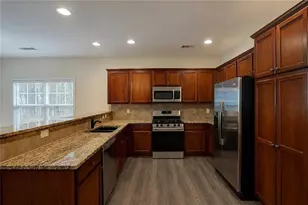 4865 Hastings Terrace, Alpharetta, GA 30005 - Photo 5