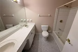 2878 Pine Valley Cir, East Point, GA 30344 - Photo 11