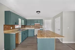 813 Bowdon Tyus Rd, Bowdon, GA 30108 - Photo 11