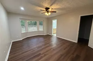 5350 Hearn Rd, Ellenwood, GA 30294 - Photo 11