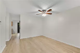 1501 Parkaire Crossing, Marietta, GA 30068 - Photo 7