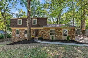 201 Hunting Creek Dr, Marietta, GA 30068 - Photo 1
