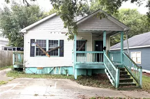 822 White St SW, Atlanta, GA 30310 - Photo 1