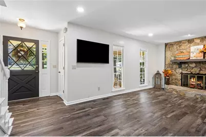 392 Princeton Way, Lawrenceville, GA 30044 - Photo 11