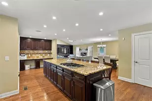 2460 Due W Cir NW, Kennesaw, GA 30152 - Photo 15