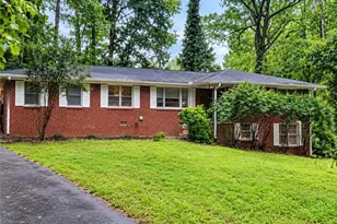 1482 Spring Valley Ln, Stone Mountain, GA 30087 - Photo 1