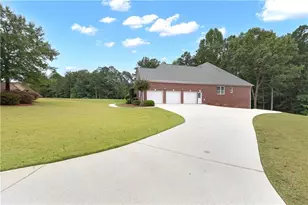 5655 Toccoa Dr, Douglasville, GA 30135 - Photo 5