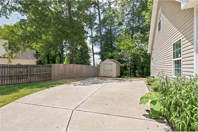 728 Skyview Drive NE, Marietta, GA 30060 - Photo 21