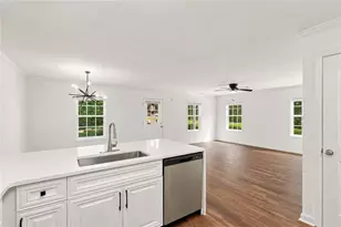 728 Skyview Dr NE, Marietta, GA 30060 - Photo 19