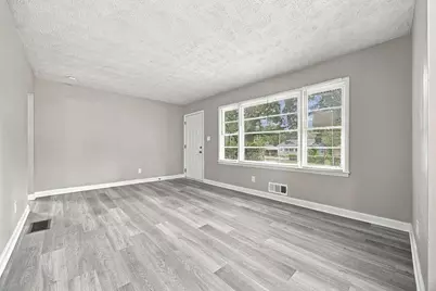 646 Bolton Road NW, Atlanta, GA 30331 - Photo 3