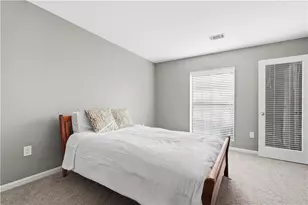 1418 Highland Bluff Dr S E, Atlanta, GA 30339 - Photo 29