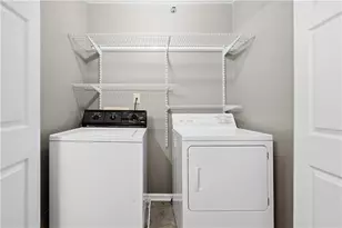 1418 Highland Bluff Dr S E, Atlanta, GA 30339 - Photo 19