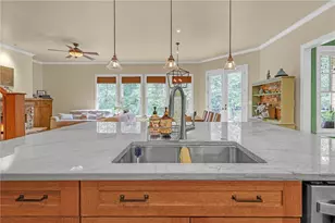 3161 Perimeter Cir, Buford, GA 30519 - Photo 17