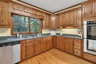 535 Autumn Wood Close, Roswell, GA 30075 - Photo 9