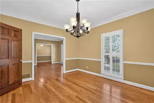 535 Autumn Wood Close, Roswell, GA 30075 - Photo 5