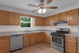 48 Bridlewood Ct, Stockbridge, GA 30281 - Photo 7
