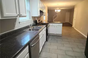 1535 Rogers Crossing Dr, Lithonia, GA 30058 - Photo 29