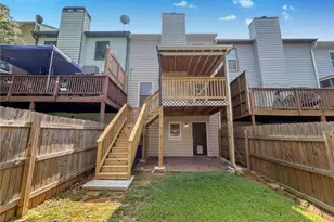 1044 Oaks Pkwy SE, Smyrna, GA 30082 - Photo 31