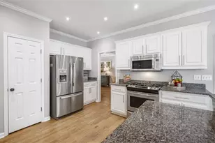 3060 Burlingame Dr, Roswell, GA 30075 - Photo 11