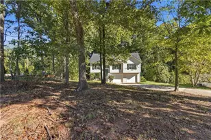 400 Camilla Cir SW, Mableton, GA 30126 - Photo 3