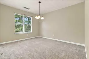 400 Camilla Cir SW, Mableton, GA 30126 - Photo 9