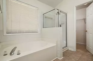 570 Olde Lauren Ct, Alpharetta, GA 30022 - Photo 25