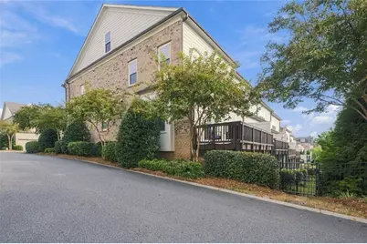 1010 Milhaven Drive, Roswell, GA 30076 - Photo 59