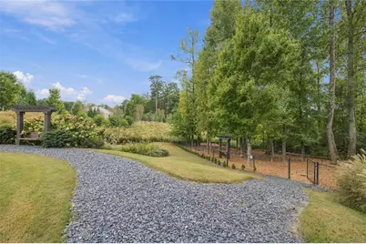 1010 Milhaven Drive, Roswell, GA 30076 - Photo 73