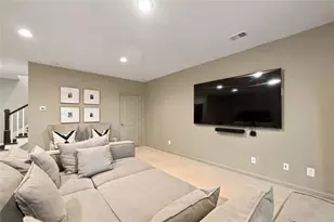 1010 Milhaven Dr, Roswell, GA 30076 - Photo 47