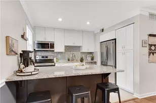 6700 Roswell Rd, Sandy Springs, GA 30328 - Photo 9