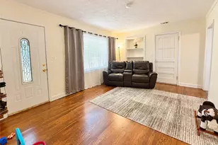 4195 Hanes Dr, Decatur, GA 30035 - Photo 3