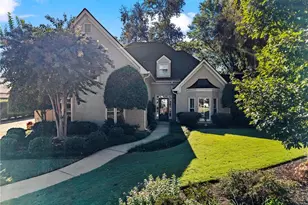 420 Clubfield Dr, Roswell, GA 30075 - Photo 3