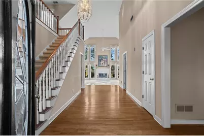 420 Clubfield Drive, Roswell, GA 30075 - Photo 5