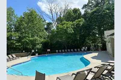 1105 Liberty Parkway NW, Atlanta, GA 30318 - Photo 25