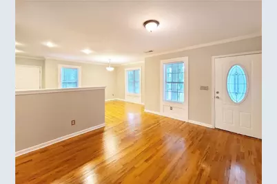 128 Brook Circle SE #128, Marietta, GA 30060 - Photo 5