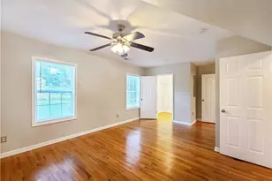 128 Brook Cir SE, Marietta, GA 30060 - Photo 13